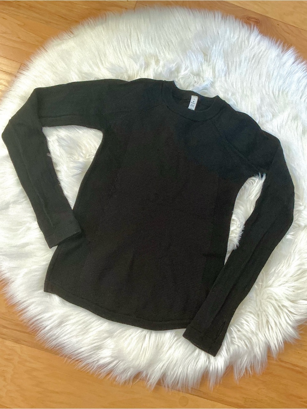 lululemon athletica Merino Wool Long Sleeve Crew Neck Sweater Size 2